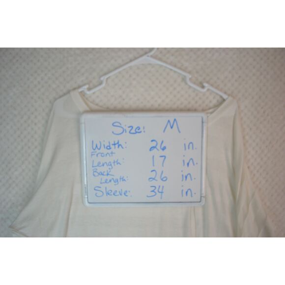 Six Degrees of Separation Women's Medium White Sheer Back Hi Low Top - Picture 9 of 11